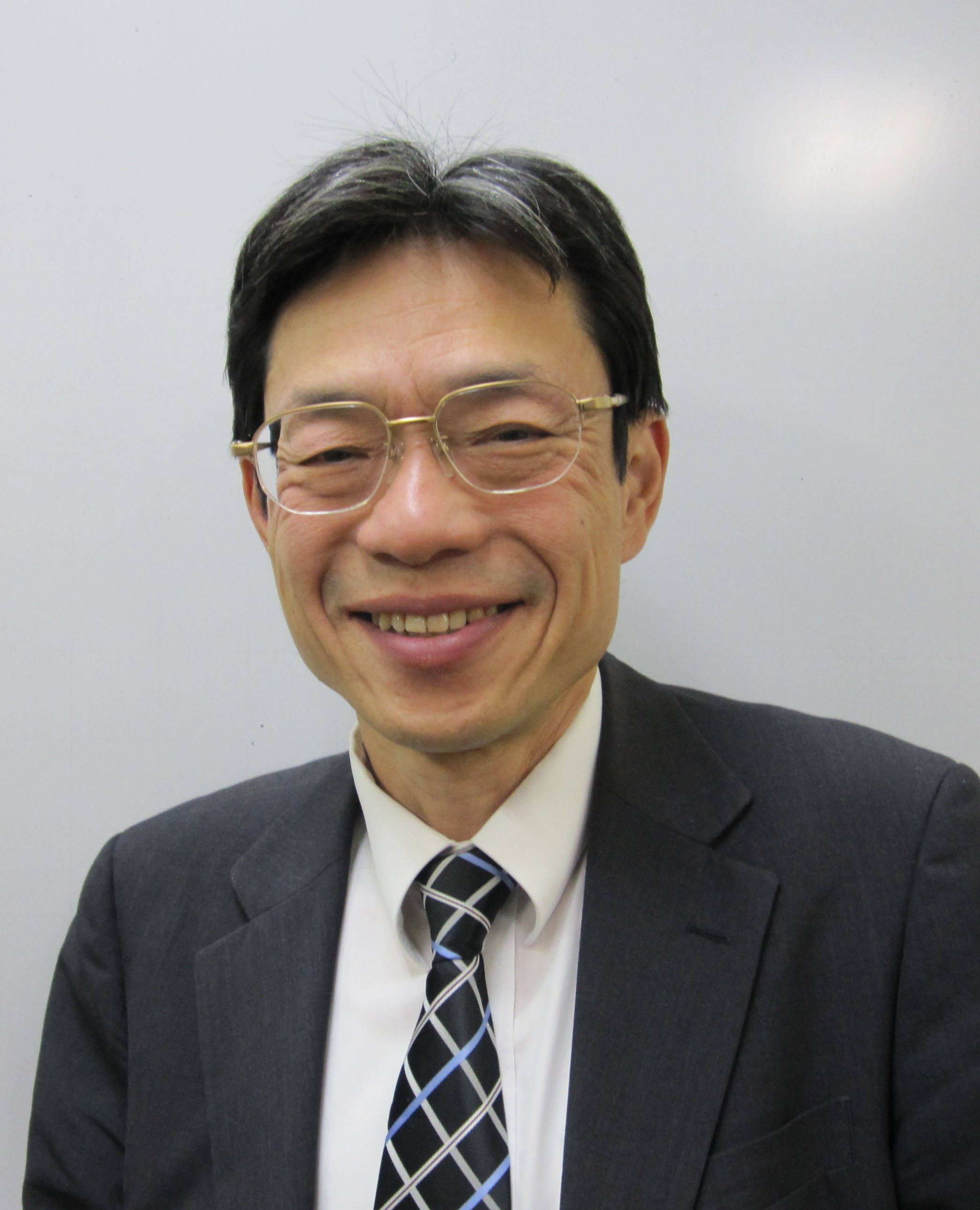 小論文や文章指導・添削のことなら有本隆